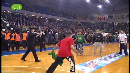 Επεισόδια Ολυμπιακός - ΠΑΟ στο Ελληνικό