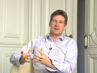 Pourquoi la BCE est-elle en dehors du contrôle politique ?