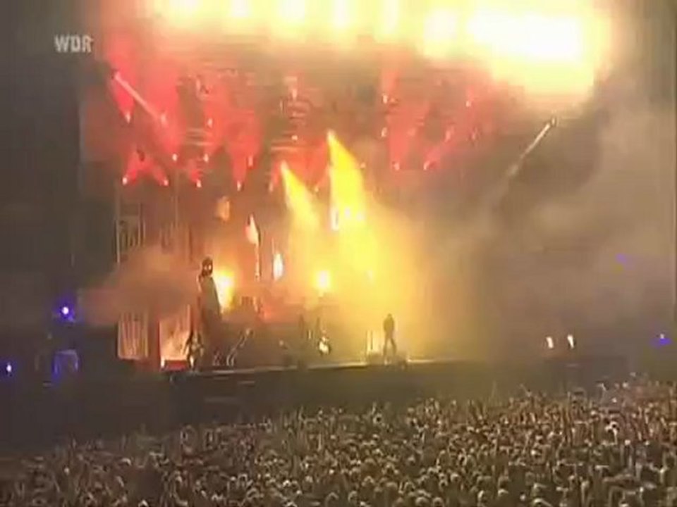 Guns N Roses - Knocking On Heaven's Door