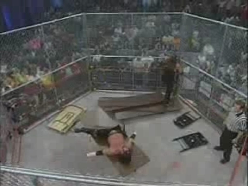 TNA Lockdown - Hardy Vs Raven (table)