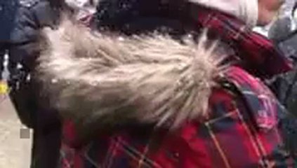 日韓断交デモ in さっぽろ雪祭り 2013.2.10(不審者乱入)