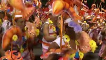 O espetáculo do carnaval das escolas de samba no Rio