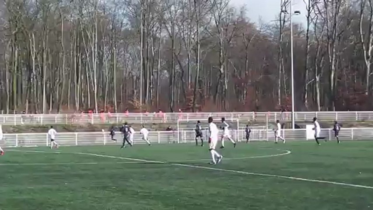 Action de jeu 8 COMPIEGNE - ASC