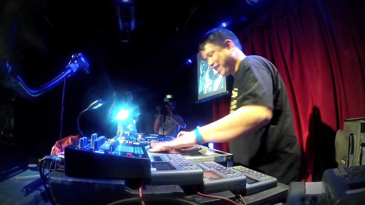 Session Kid Koala