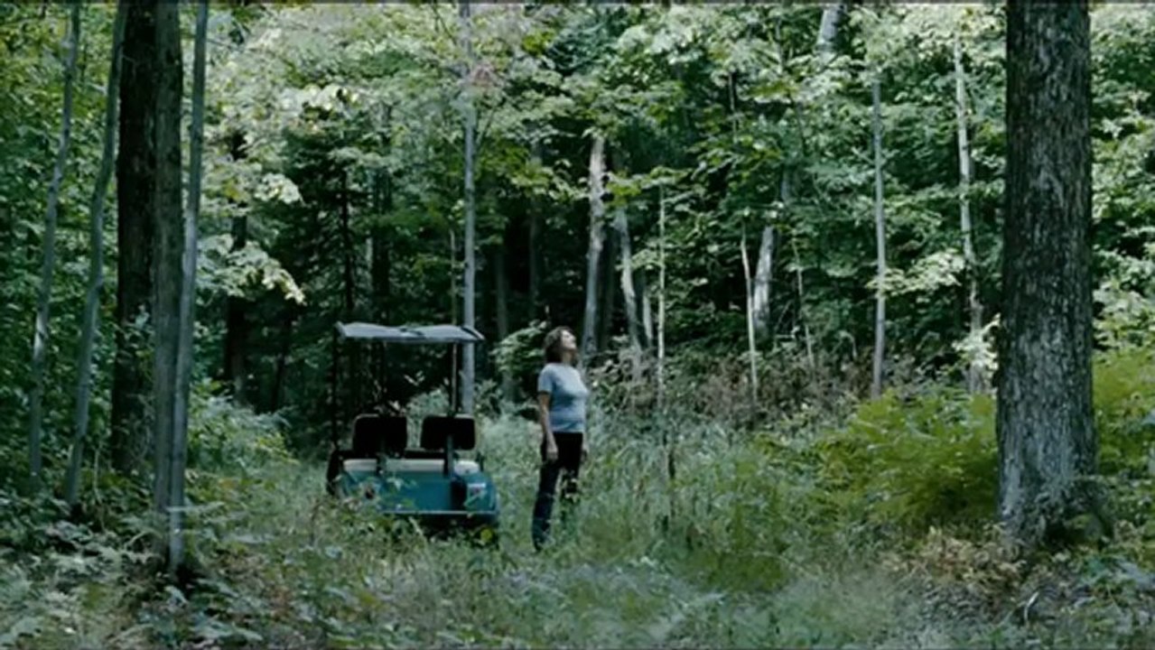 Vic + Flo on vu un ours trailer
