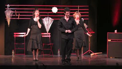 Papa peint dans les bois