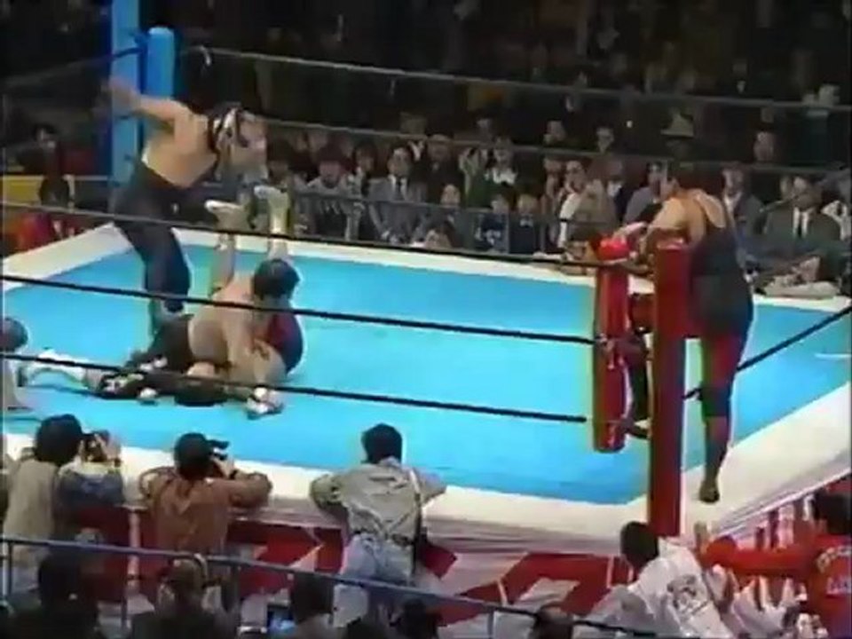 Masa Saito/Black Cat vs Super Strong Machine/Naoki Sano 1/6/90