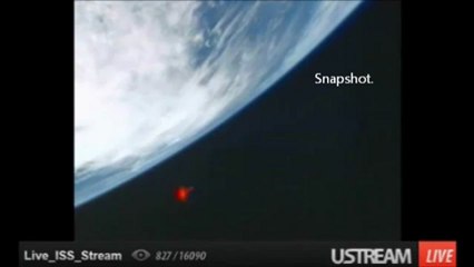 UFO . Flash rouge. observer a partir de l ISS .11 .02.2013