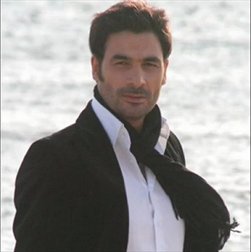 UGUR ISILAK -Geldi Gecti Omrum Benim