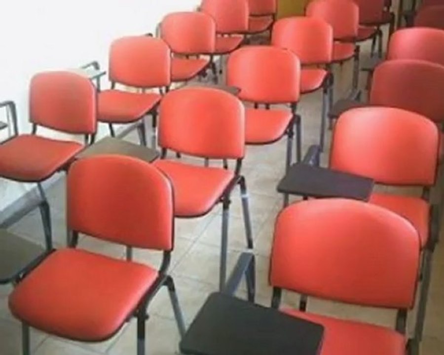 les fournitures scolaires, fournitures scolaires, des bureaux, des meubles scolaires éducatives, des tables d'étudiants, bureaux pour ordinateur, tables rectangulaires, pupitres, mobilier de bureau, tableaux interactifs,