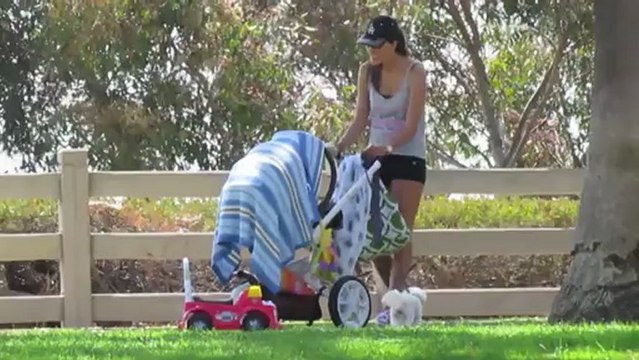 Alessandra Ambrosio et Candice Swanepoel enflamment Miami pendant une séance photo