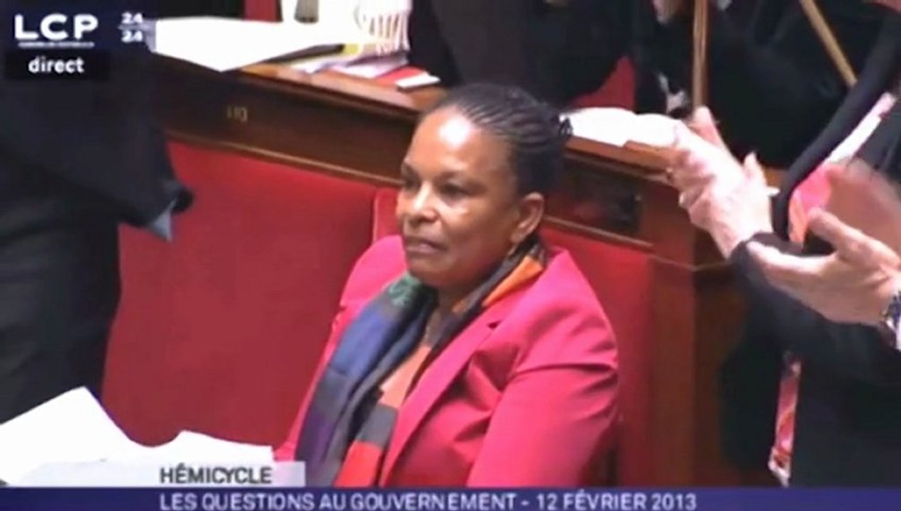 Mariage homo : Taubira félicitée à l'Assemblée