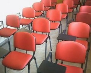 furnizimet Arsimore, orendi shkollore, tavolina, mobilje shkollore arsimore, tavolina studentore, tavolina kompjuteri, tavolina drejtkëndëshe, tavolina klasë, mobilje zyre,