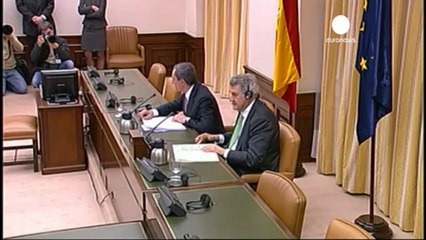 Mario Draghi félicite l'Espagne pour ses progrès...