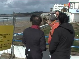 Temporal en playa El Manantial