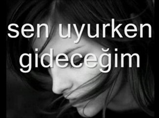 Oğuz Yılmaz   -   Sen Uyurken Gideceğim
