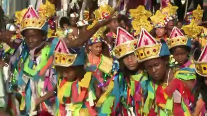 O carnaval das crianças na Sapucaí