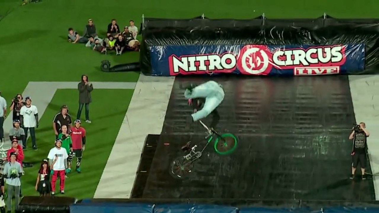 Jed Mildon World First Double Backflip Tail-whip