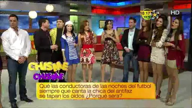 Chisme de las chicas de las Noches del fútbol