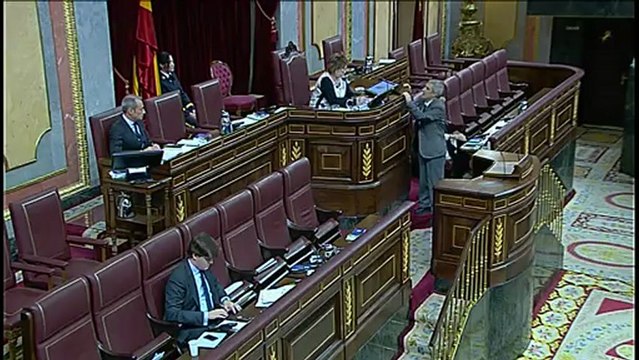 El PP rectifica y permite tramitar la iniciativa contra los desahucios