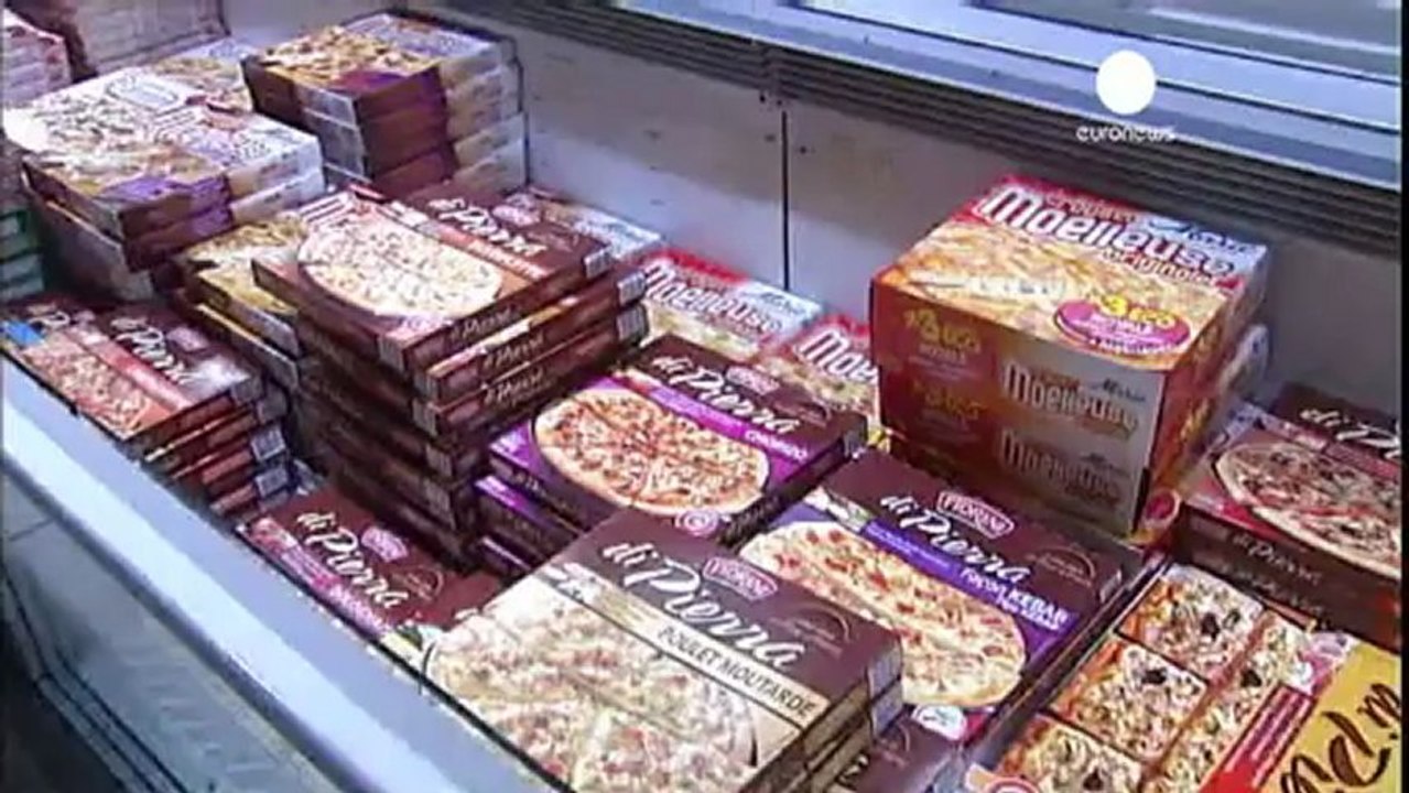 Britain promises "relentless" probe into horsemeat scandal