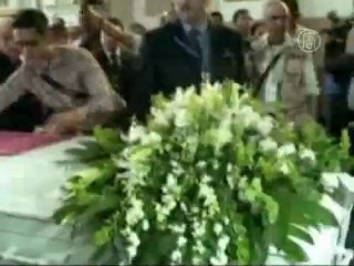 Женщину-обезьяну захоронили с опозданием в 150 лет