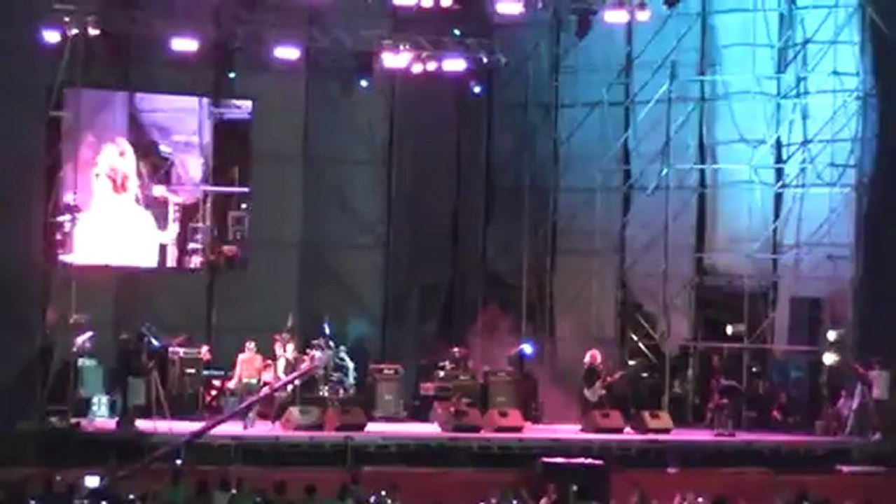 Airbag,En Corrientes