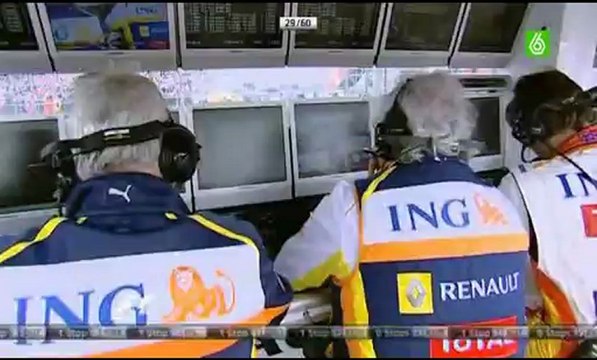 Fernando Alonso vs Lewis Hamilton - GP Gran Bretaña 2009 (2)