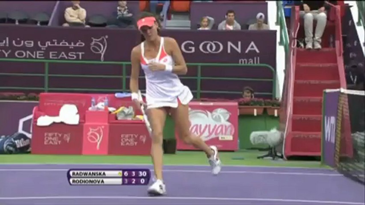 Doha: Radwanska marschiert - nun gegen Ivanovic