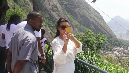 Kim ist und bleibt heiß