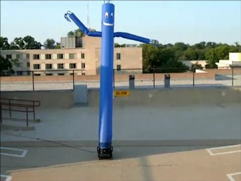 Harlem Shake- Air Dancer Style