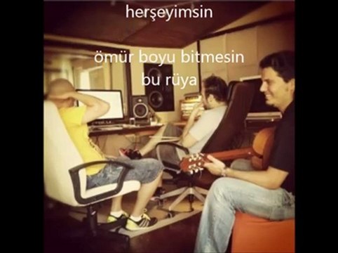 Suat Suna - Senden Baska (Single) 2013 - Sevgilier Günü