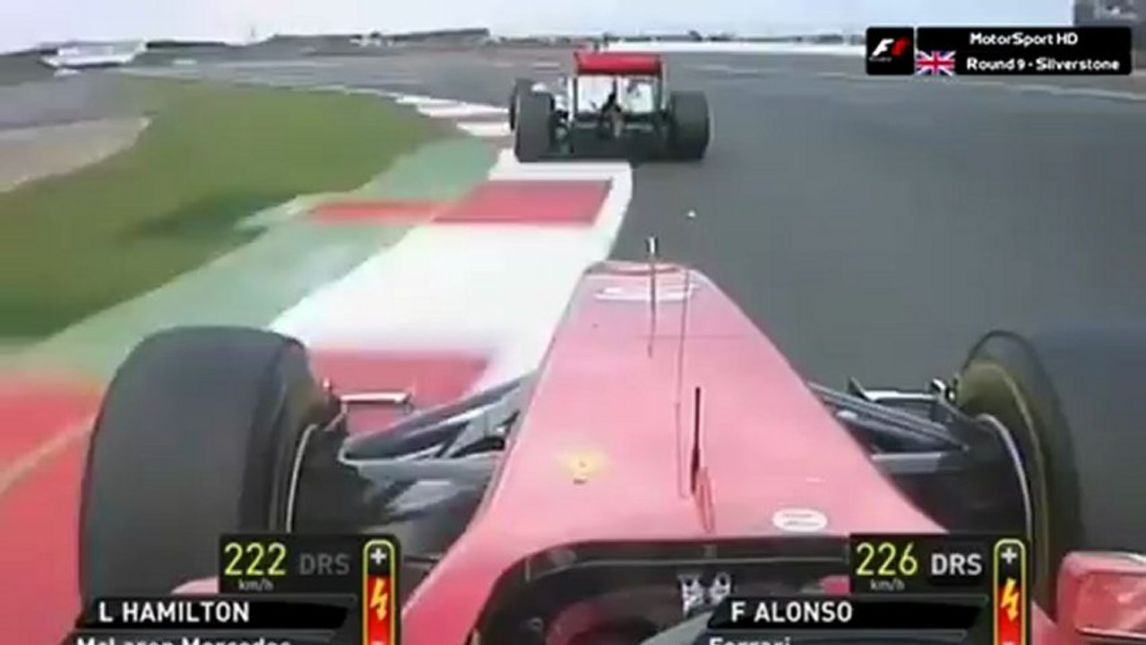 Fernando Alonso vs Lewis Hamilton - GP Gran Bretaña 2011 (2)