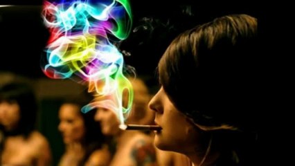 OZ the Smoker - Stoner Girl