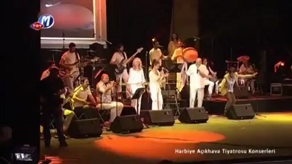 Kardeş türküler   -  kara üzüm habbesi 08.06.2012 harbiye açıkhava tiyatrosu