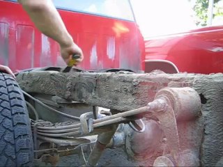 Frame Cleaning 1994 chevrolet silverado 1500 OBS ECSB, paint soon.