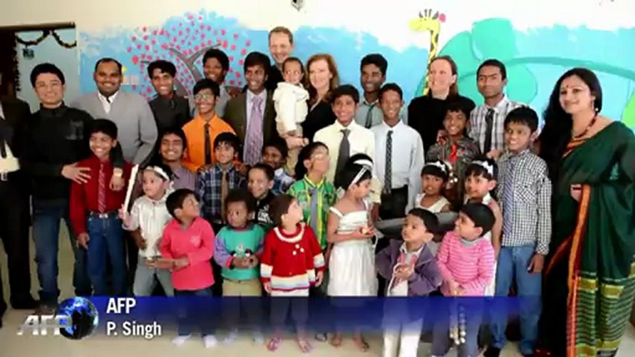 Inde: Valérie Trierweiler dans un foyer pour enfants