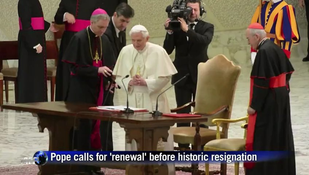 Pope addresses Rome's parish priests