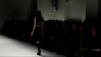 Celebrities flock to New York Fashion Week