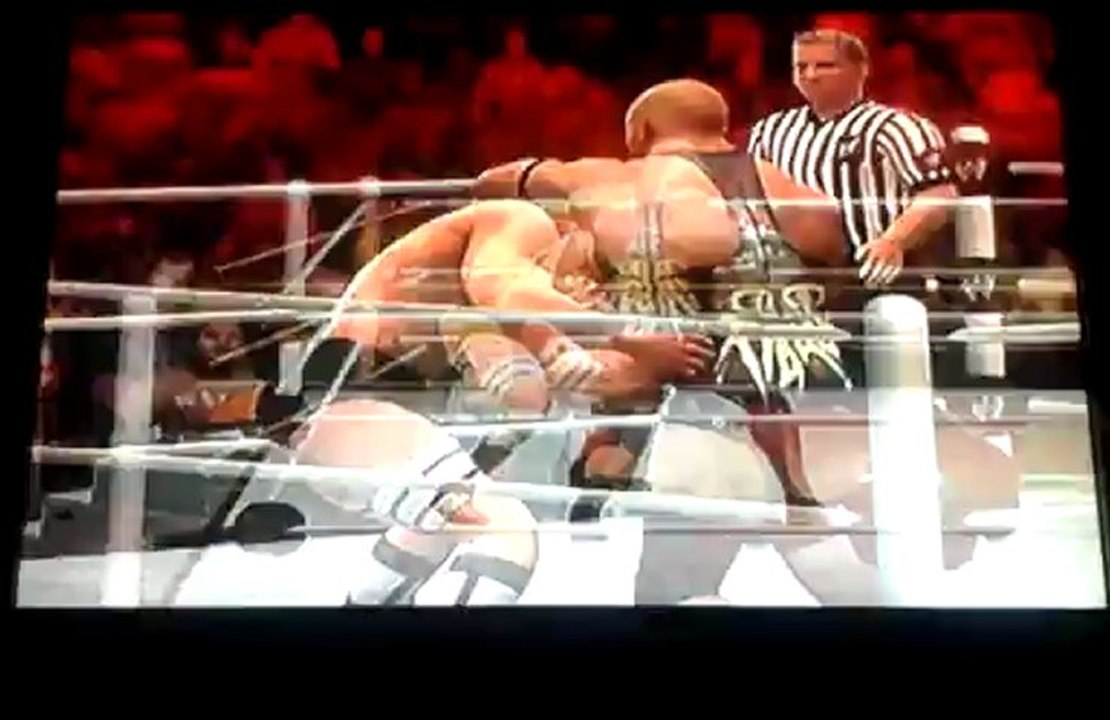 Ryback vs United States Champion Antonio Cesaro