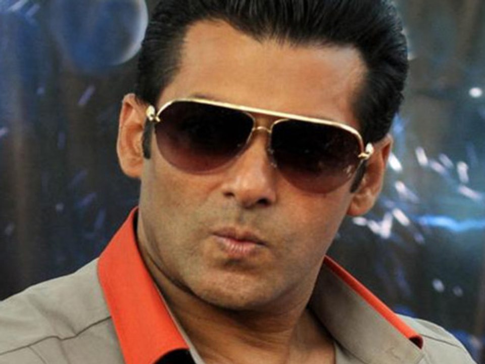 Salman Launches Tiger