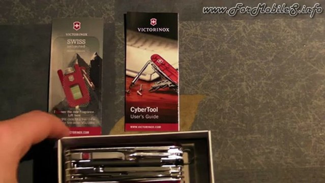Unboxing di Victorinox CyberTool Lite - esclusiva mondiale !
