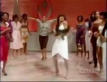 Soul Train Line Dancers 01