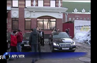 Chutes de météorites en Oural: des centaines de blessés