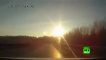 The moment of the fall of the meteorite in the province of Chelyabinsk Russian