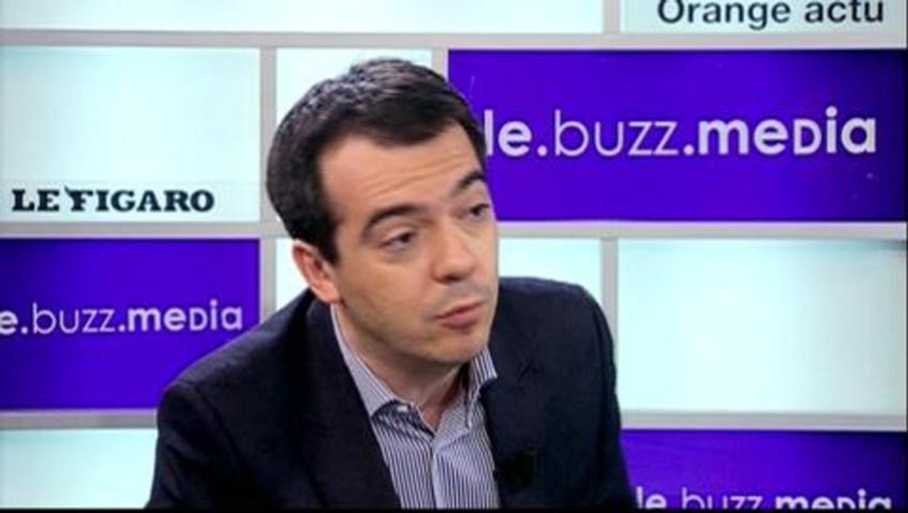 Le Buzz - Cyril Linette