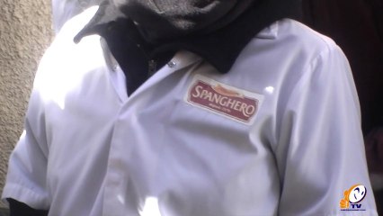 Les salariés de l’usine Spanghero manifestent devant la préfecture de l’Aude :