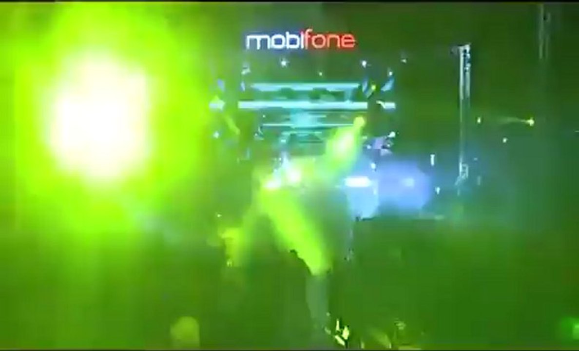 MobiFone RockStorm 2012 Hà Nội-Bay-MicroWave