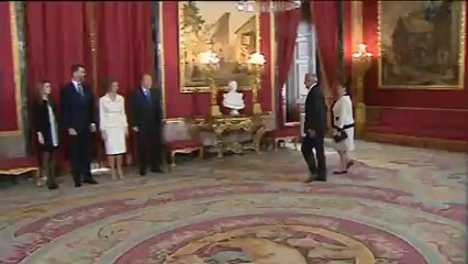 El Rey sufre una agudización de la hernia discal que padecía