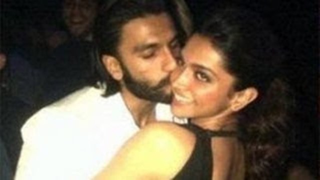 Ranveer Singh CAUGHT KISSING Deepika Padukone